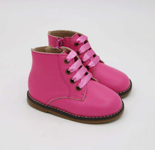 Load image into Gallery viewer, Dreamhouse Binx-RTS