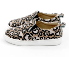 Load image into Gallery viewer, Wild Love Slides-RTS