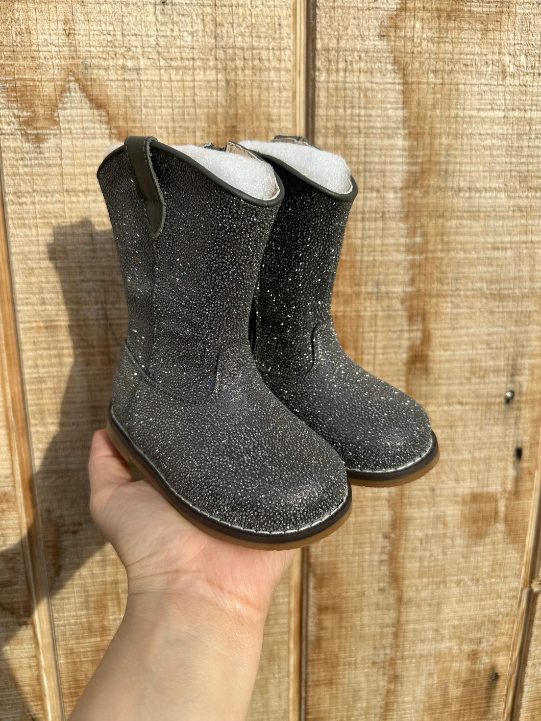 Carbon sparkle roper boots