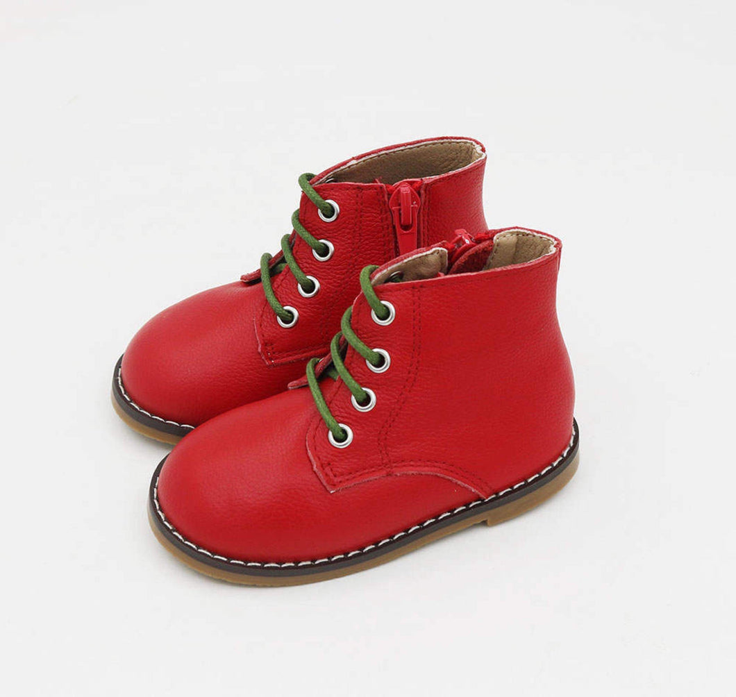 Berry Binx-RTS includes green and extra standard brown laces